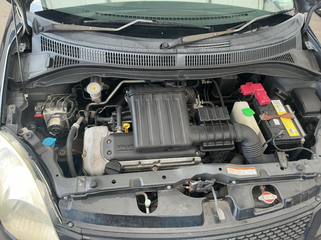 Photo '15' of Suzuki Swift Glxa Photo '15' of Suzuki Swift Glxa