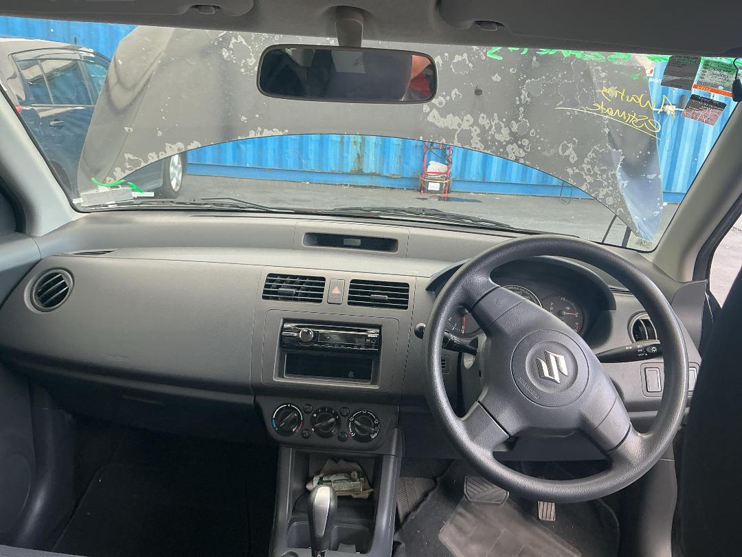 Photo '21' of Suzuki Swift Glxa Photo '21' of Suzuki Swift Glxa