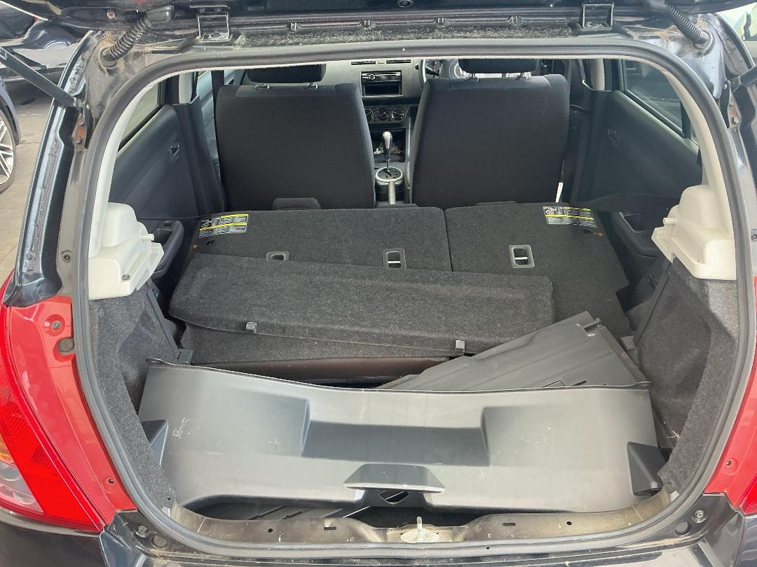 Photo '22' of Suzuki Swift Glxa Photo '22' of Suzuki Swift Glxa