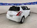 Thumbnail '6' of Suzuki Swift 1200
