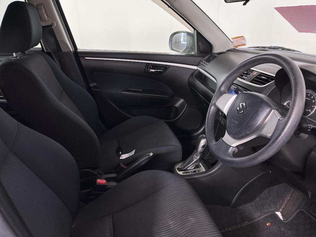 Photo '14' of Suzuki Swift 1200