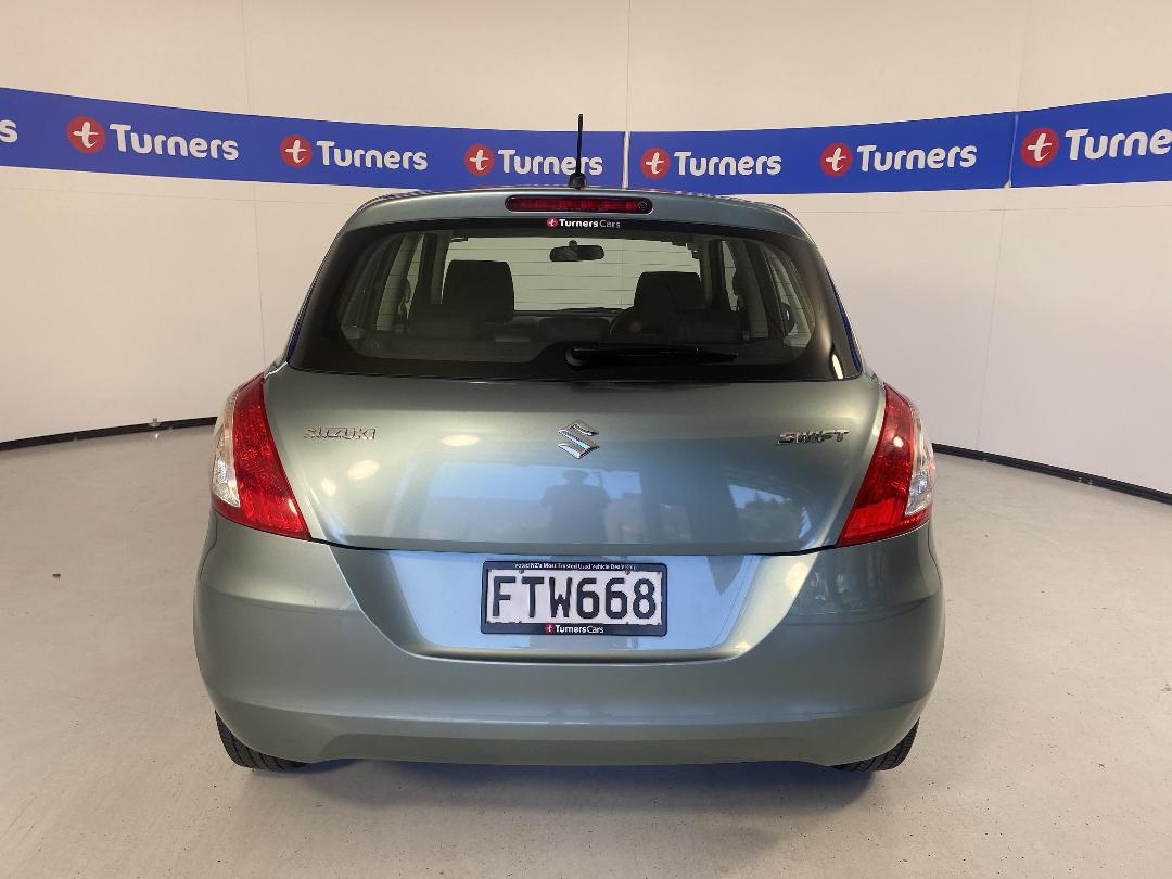 Photo '6' of Suzuki Swift