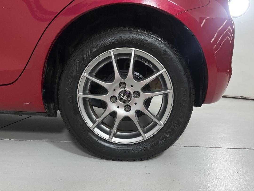 Photo '11' of Suzuki Swift Photo '11' of Suzuki Swift