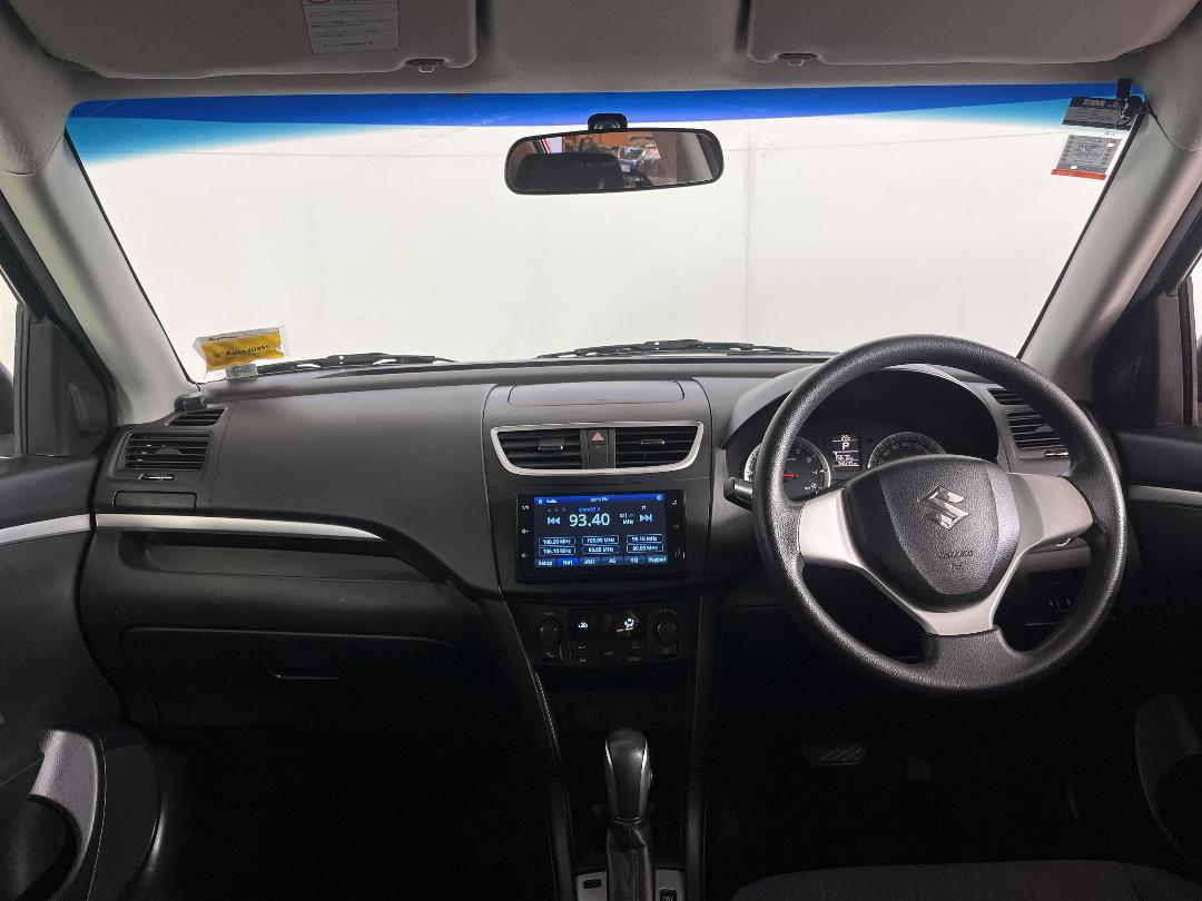 Photo '17' of Suzuki Swift Photo '17' of Suzuki Swift