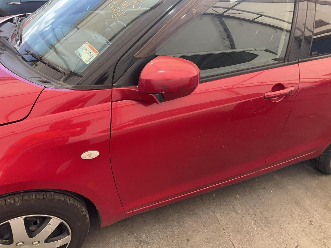 Photo '9' of Suzuki Swift