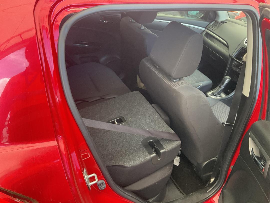 Photo '22' of Suzuki Swift