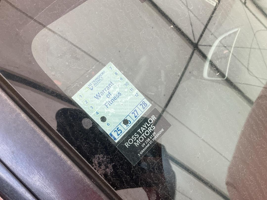 Photo '25' of Suzuki Swift