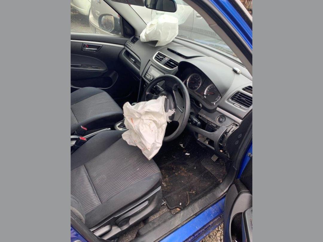 Photo '6' of Suzuki Swift