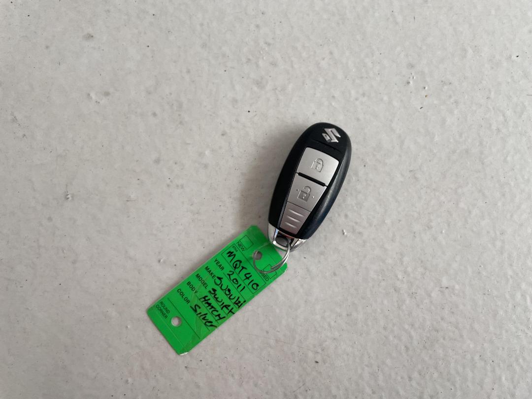 Photo '22' of Suzuki Swift