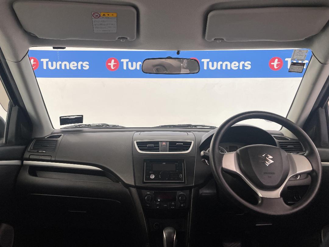 Photo '17' of Suzuki Swift