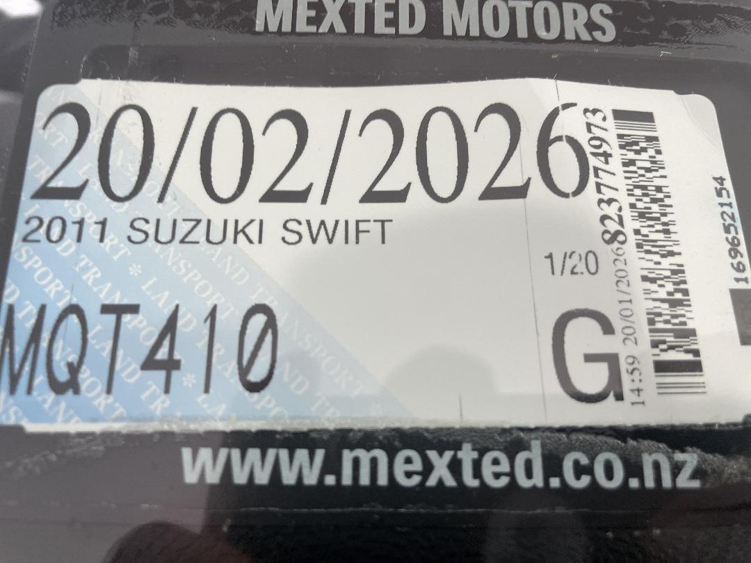 Photo '29' of Suzuki Swift