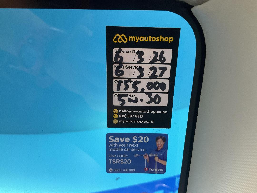 Photo '23' of Suzuki Swift