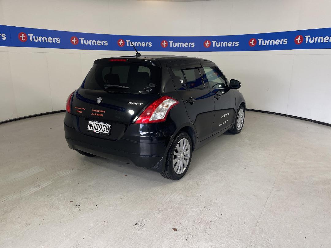 Photo '7' of Suzuki Swift