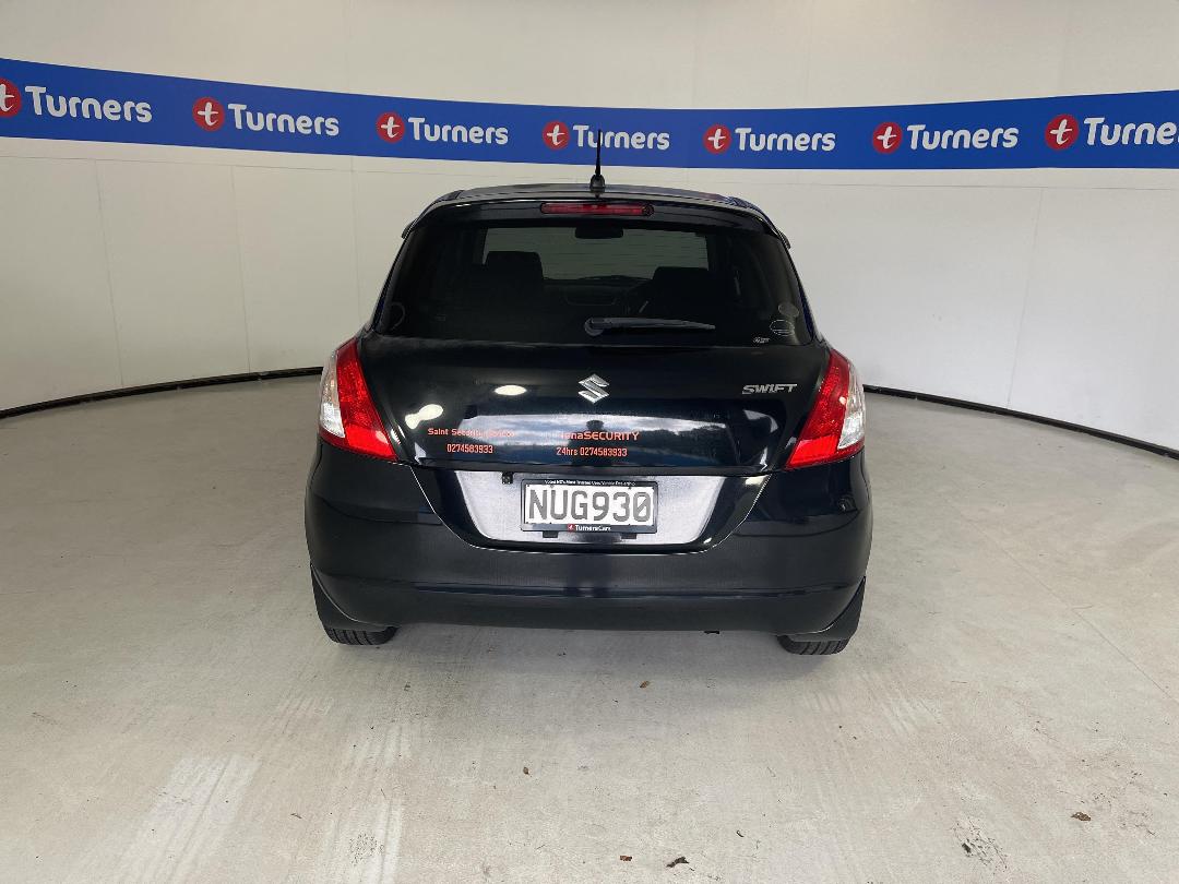 Photo '6' of Suzuki Swift