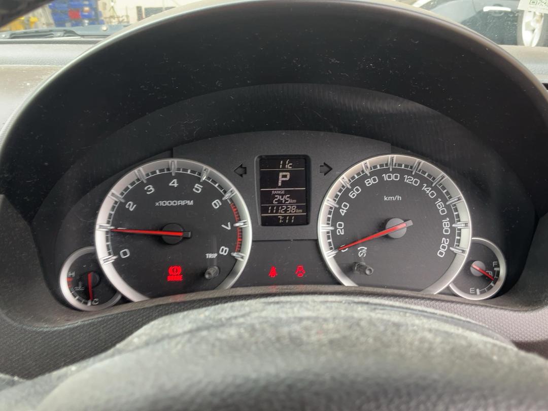 Photo '10' of Suzuki Swift Glxa