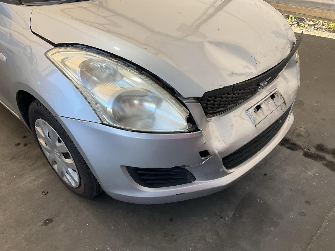 Photo '4' of Suzuki Swift