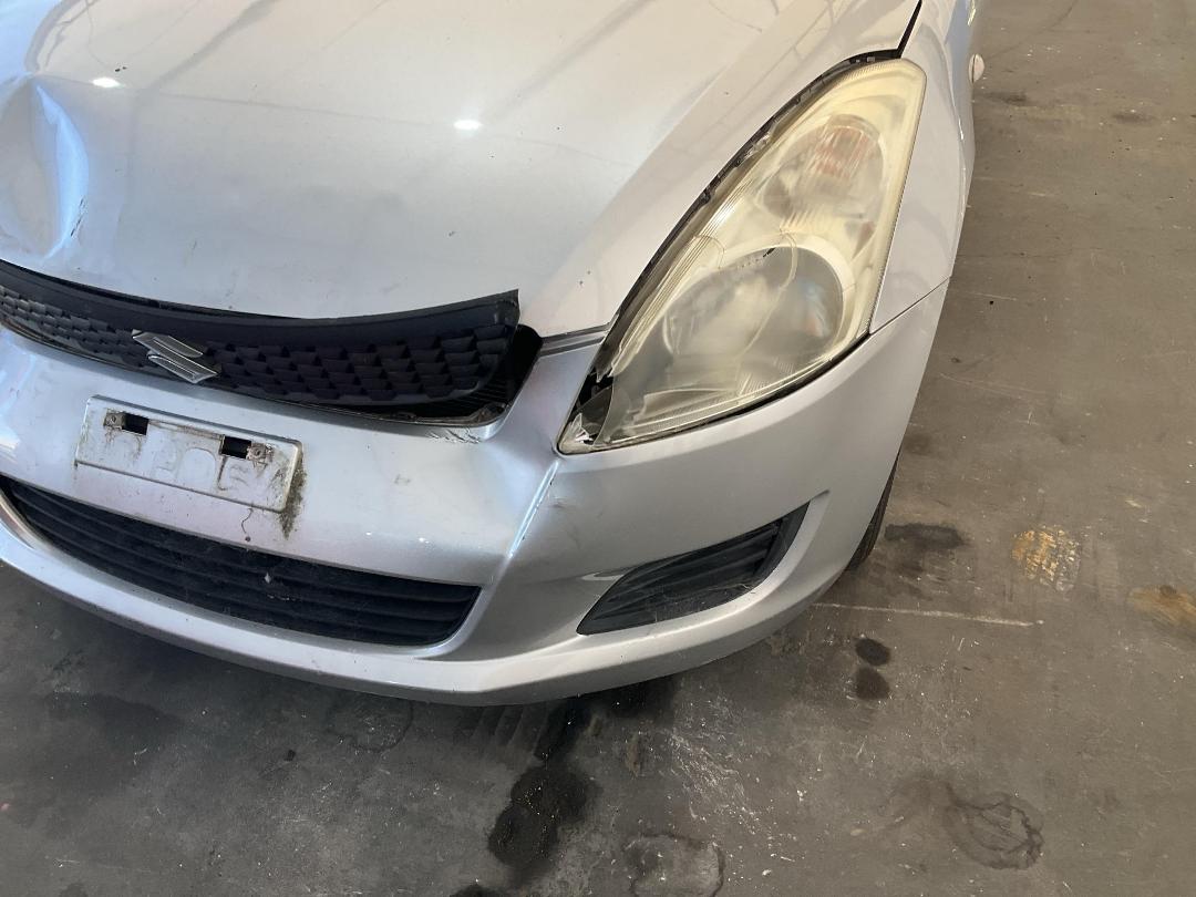 Photo '7' of Suzuki Swift