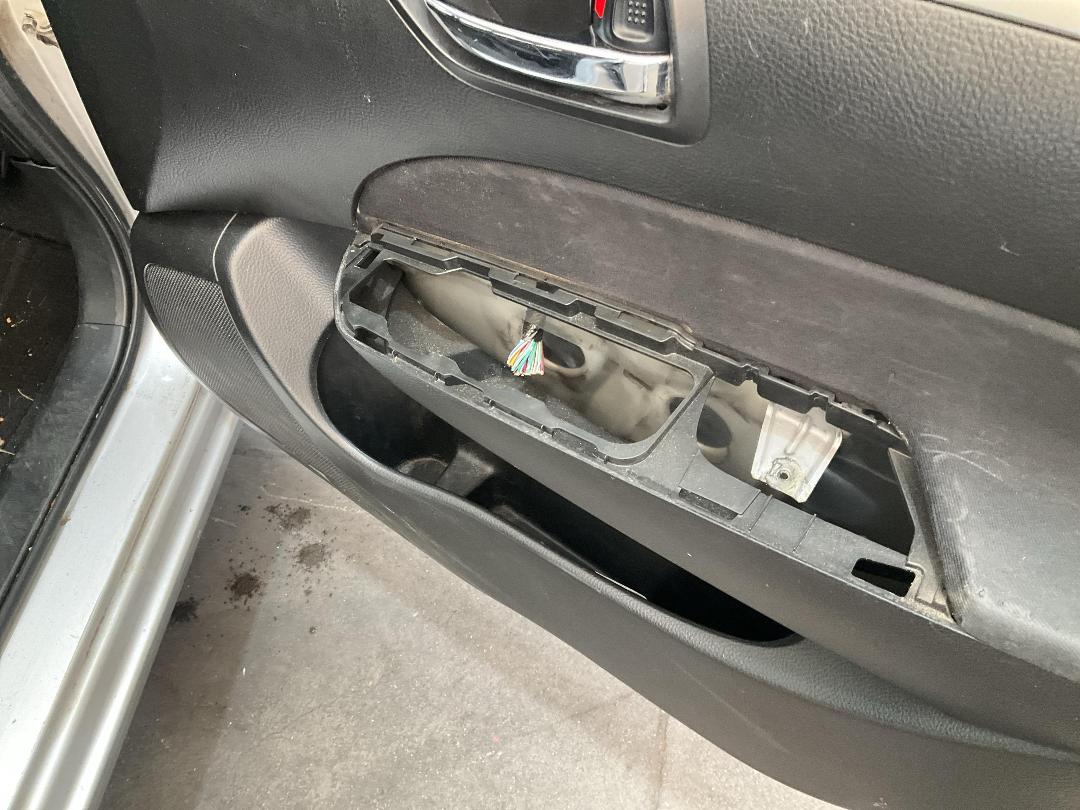 Photo '23' of Suzuki Swift