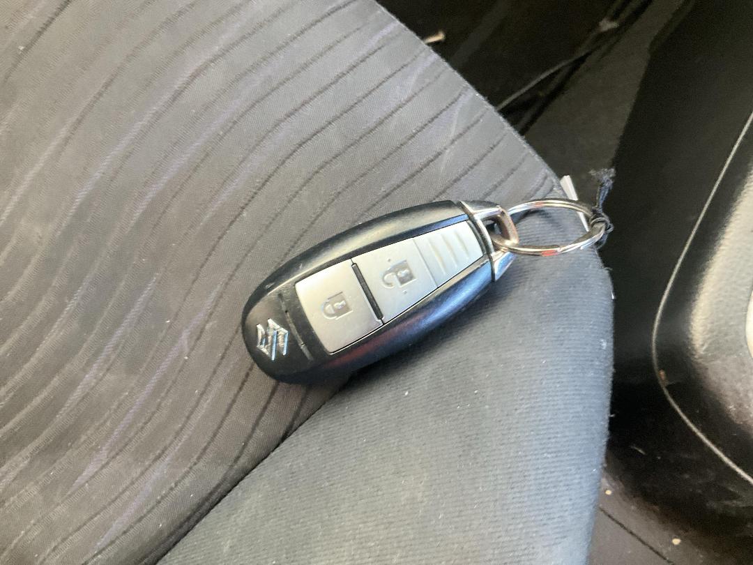 Photo '24' of Suzuki Swift