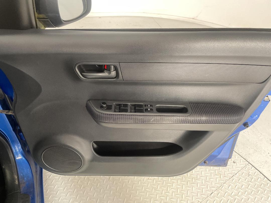 Photo '15' of Suzuki Swift