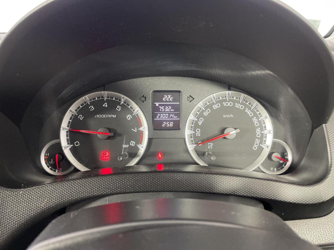 Photo '20' of Suzuki Swift