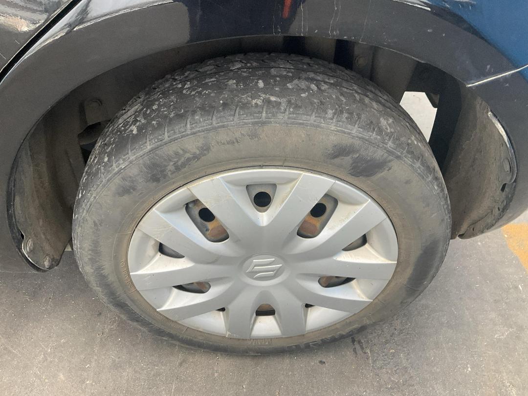 Photo '7' of Suzuki Swift