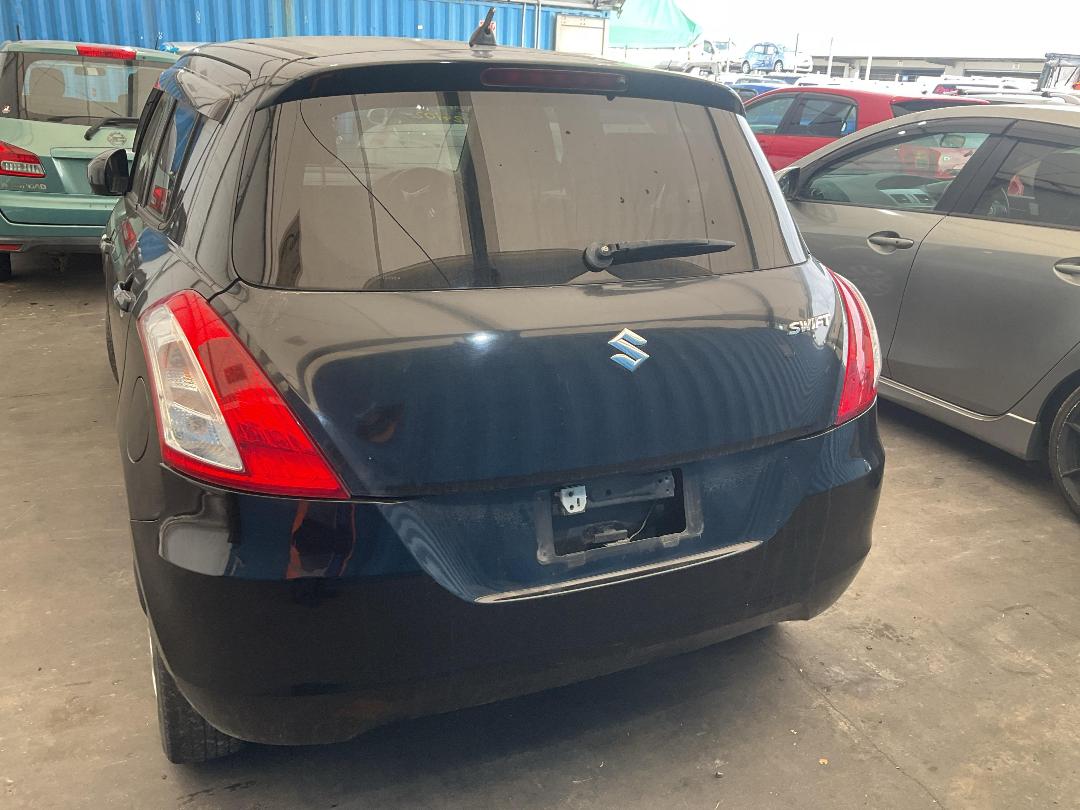 Photo '9' of Suzuki Swift