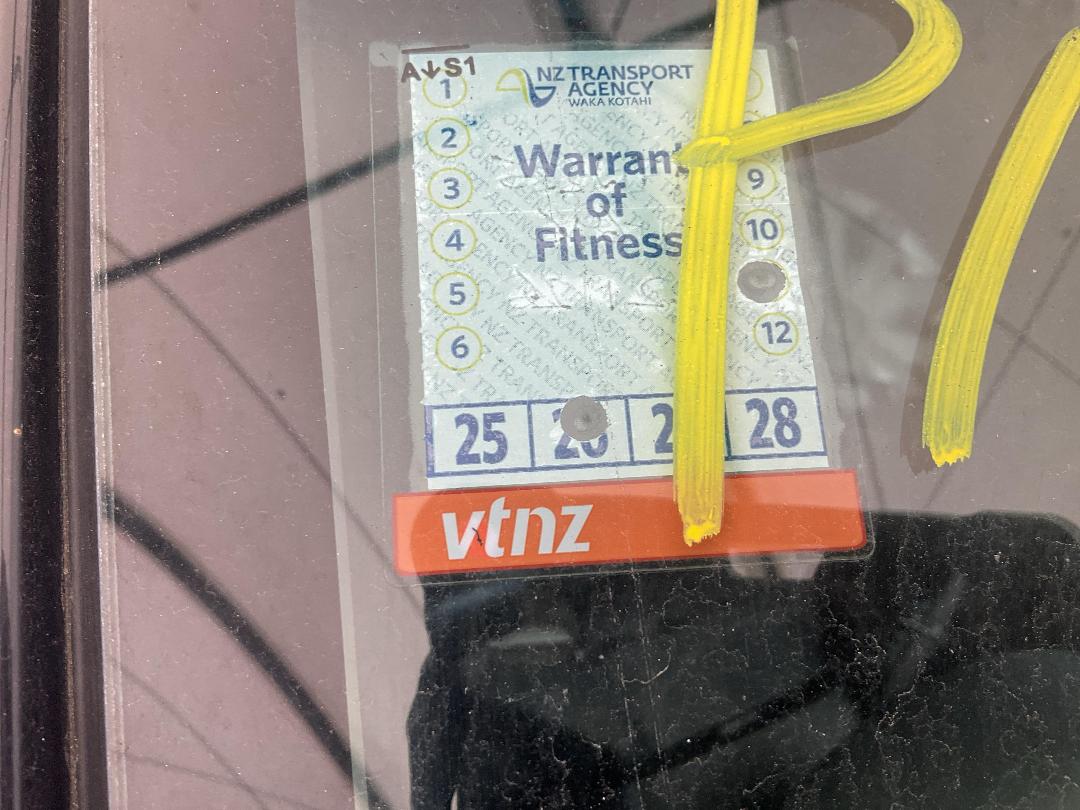 Photo '24' of Suzuki Swift