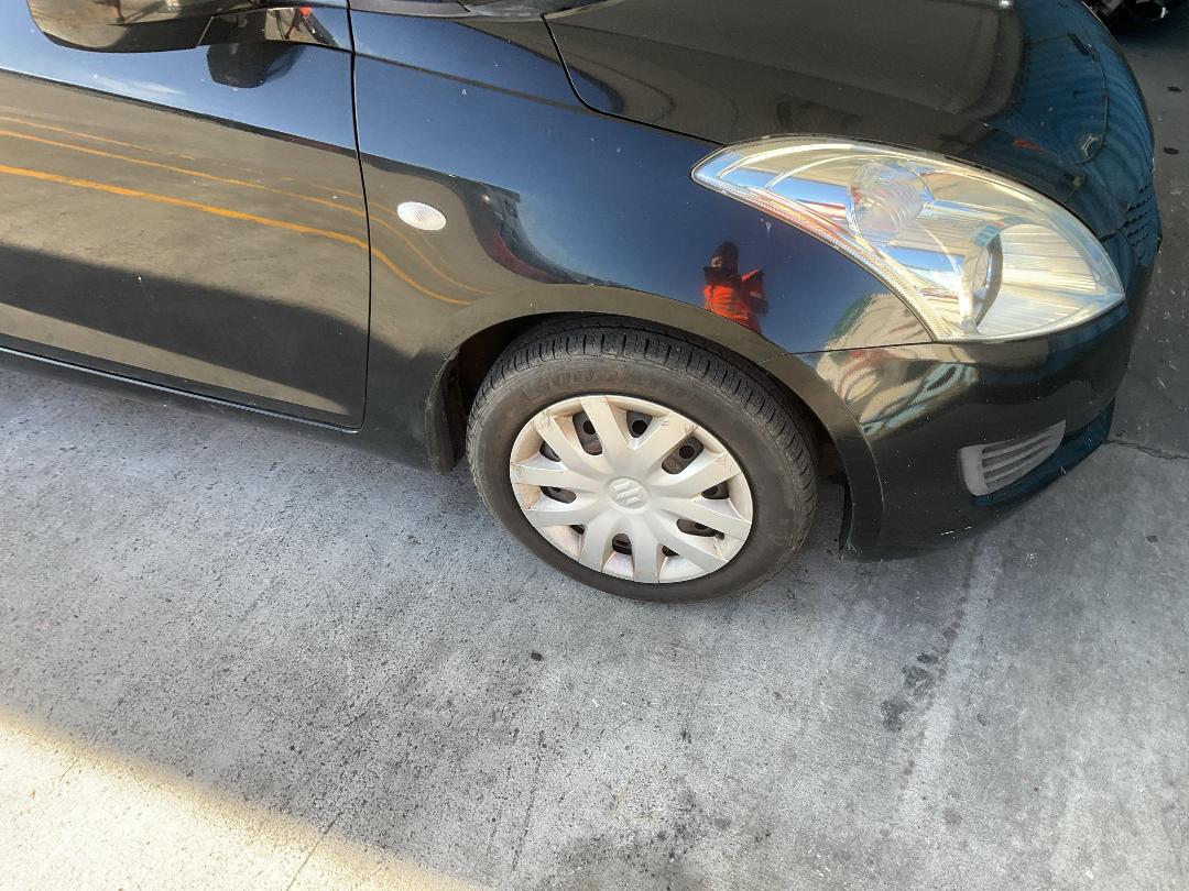 Photo '2' of Suzuki Swift