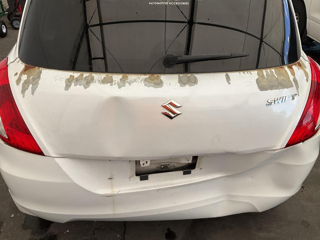 Photo '9' of Suzuki Swift