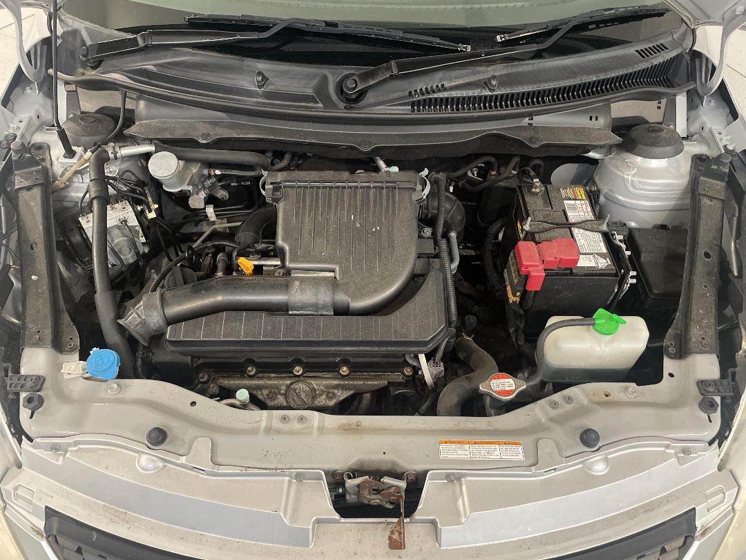 Photo '13' of Suzuki Swift Photo '13' of Suzuki Swift