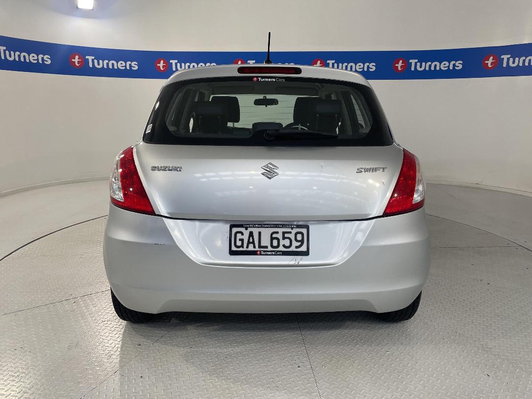 Photo '6' of Suzuki Swift Photo '6' of Suzuki Swift