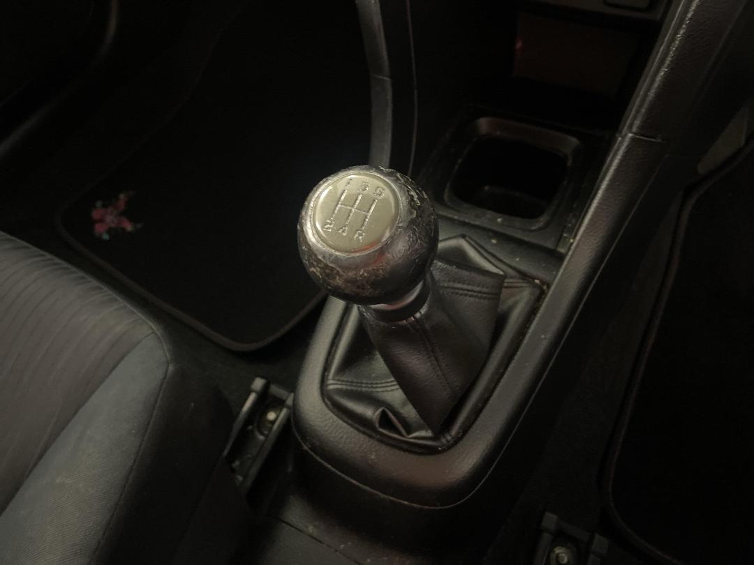 Photo '29' of Suzuki Swift Photo '29' of Suzuki Swift