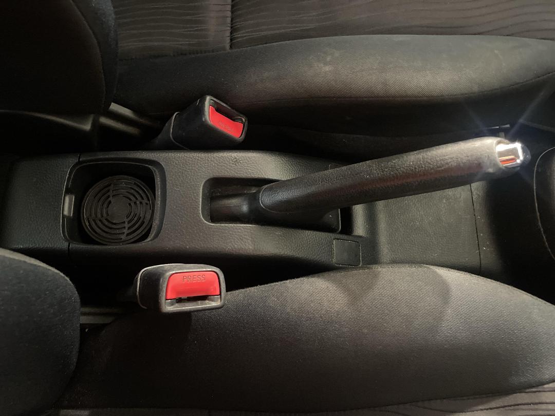 Photo '30' of Suzuki Swift Photo '30' of Suzuki Swift