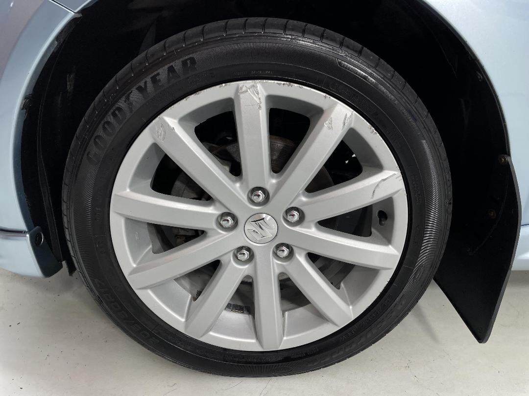 Photo '10' of Suzuki SX4