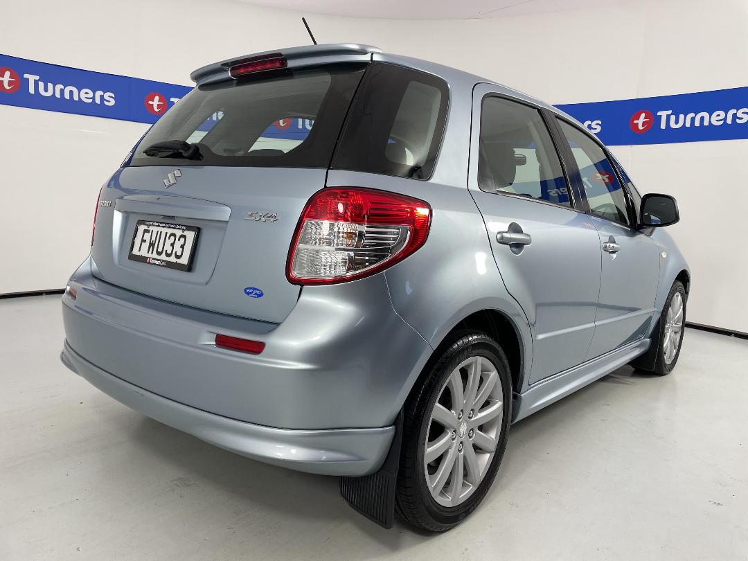 Photo '7' of Suzuki SX4