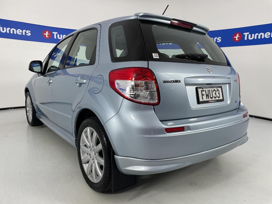 Photo '5' of Suzuki SX4