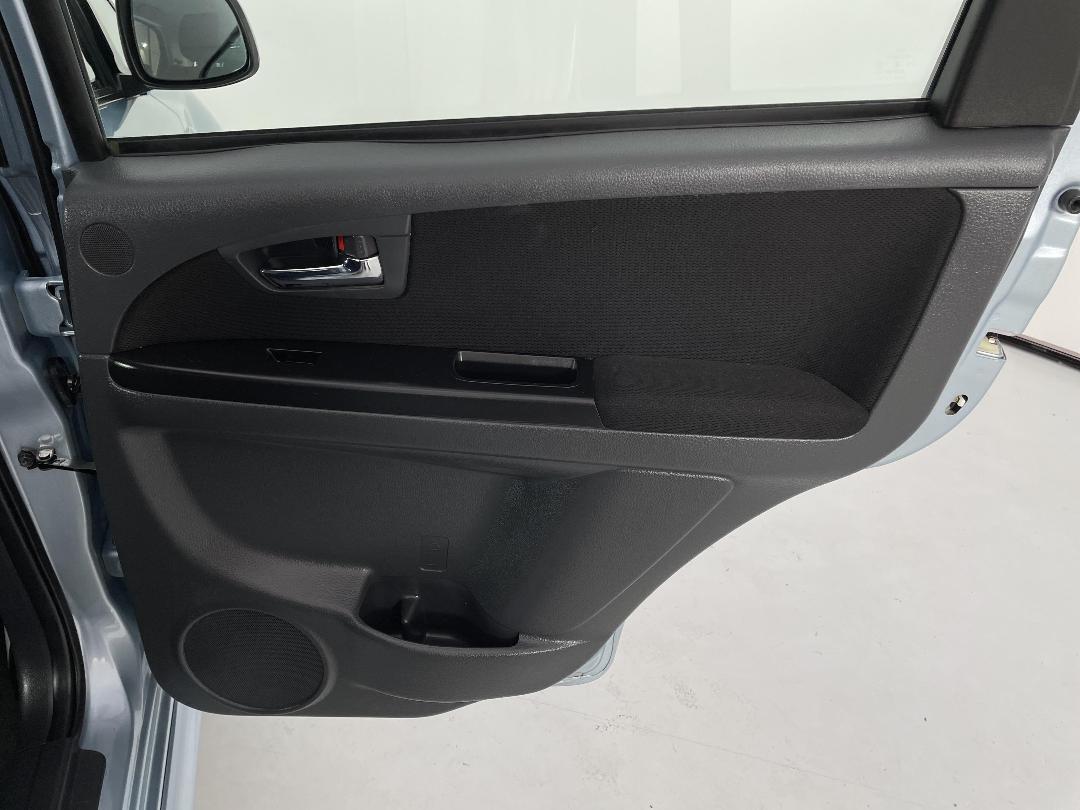 Photo '19' of Suzuki SX4