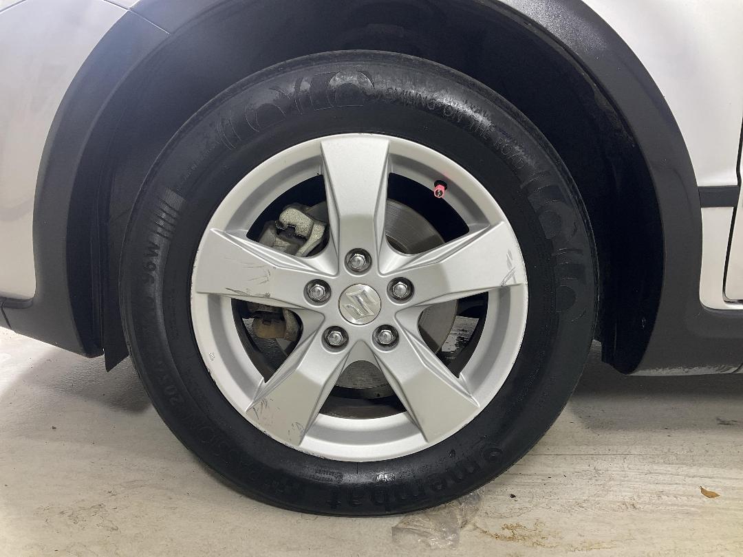 Photo '10' of Suzuki SX4