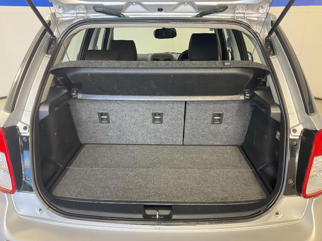 Photo '14' of Suzuki SX4