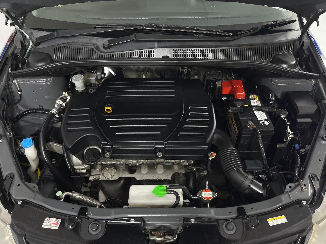 Photo '13' of Suzuki SX4