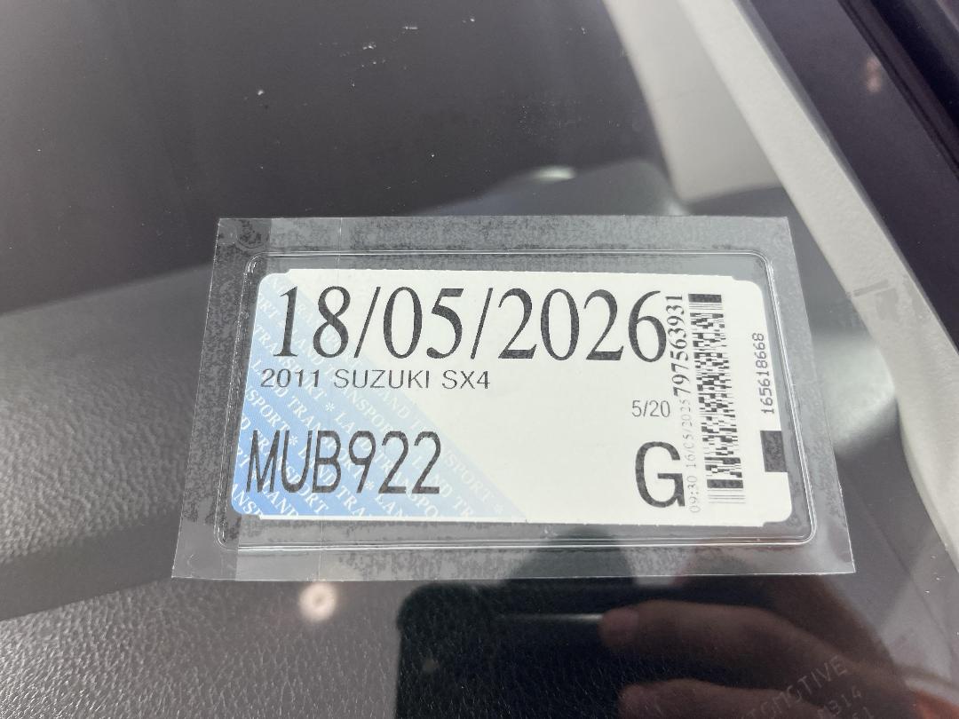 Photo '28' of Suzuki SX4