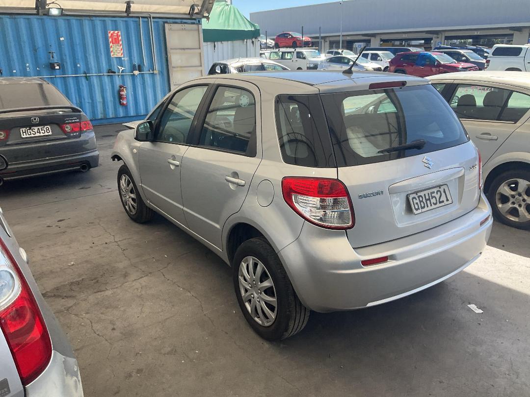 Photo '11' of Suzuki SX4 Glxfcb