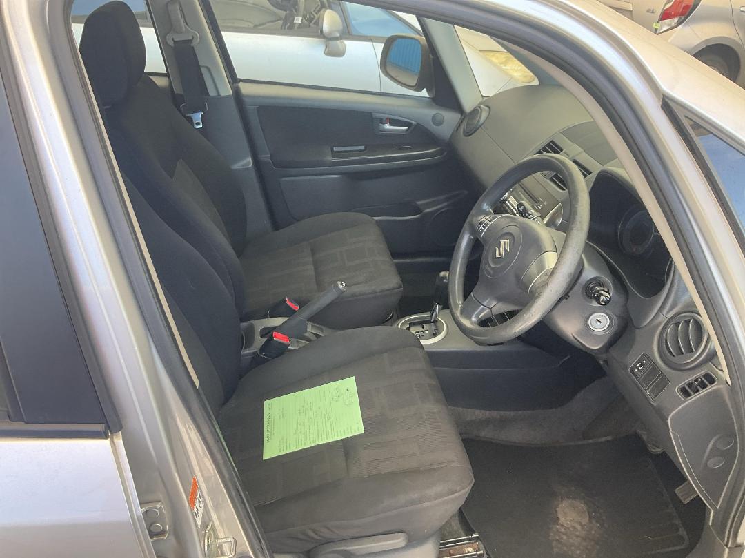 Photo '20' of Suzuki SX4 Glxfcb