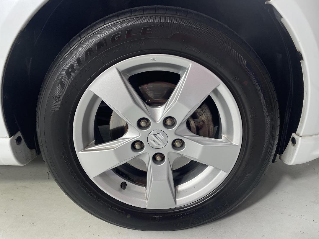 Photo '9' of Suzuki SX4 Photo '9' of Suzuki SX4