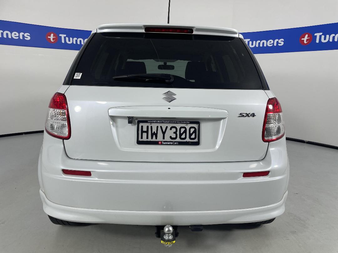 Photo '6' of Suzuki SX4 Photo '6' of Suzuki SX4