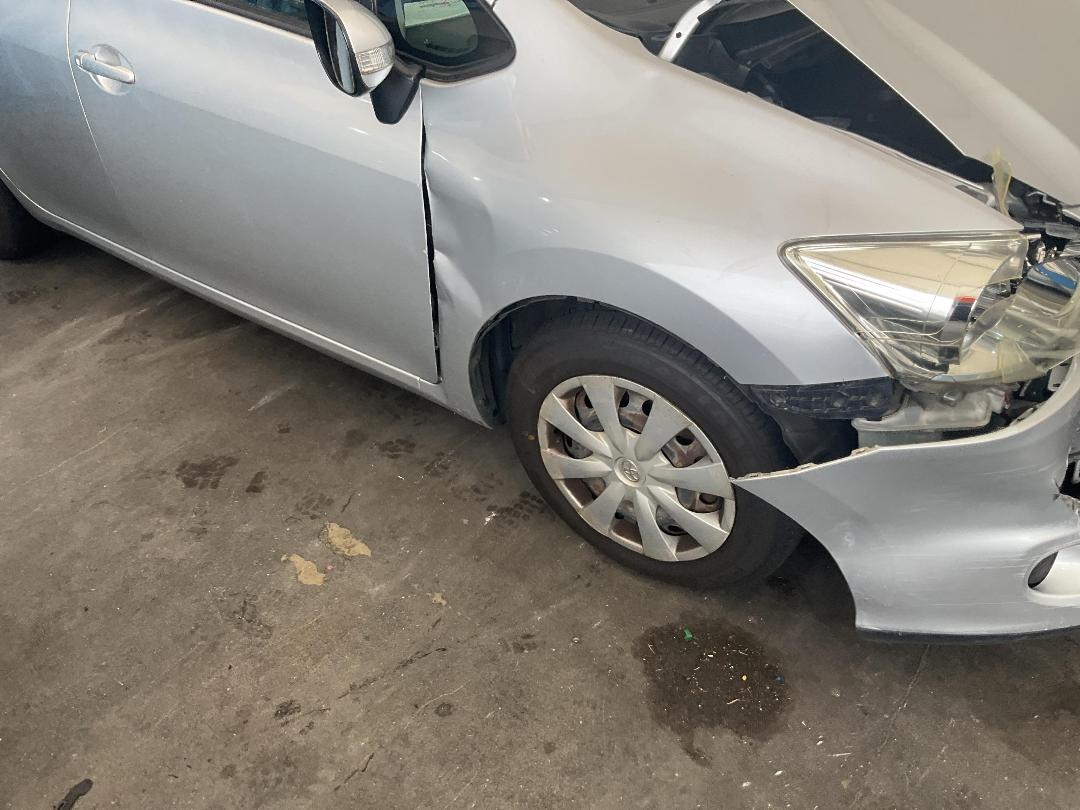 Photo '2' of Toyota Auris