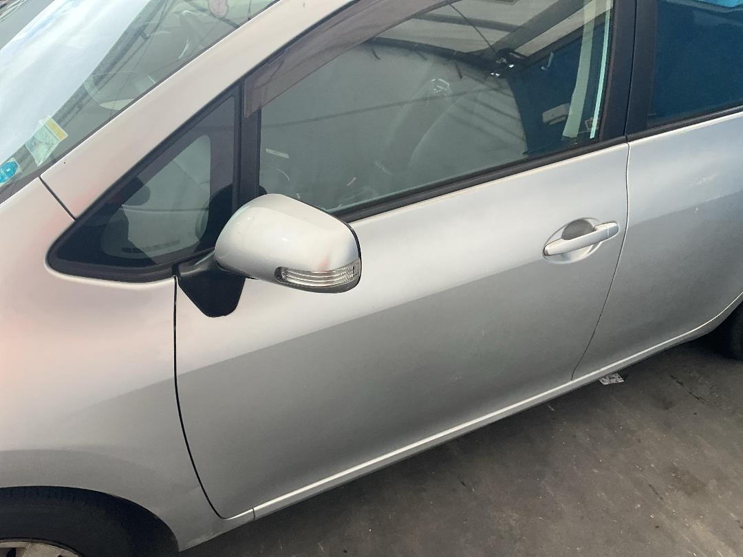 Photo '9' of Toyota Auris