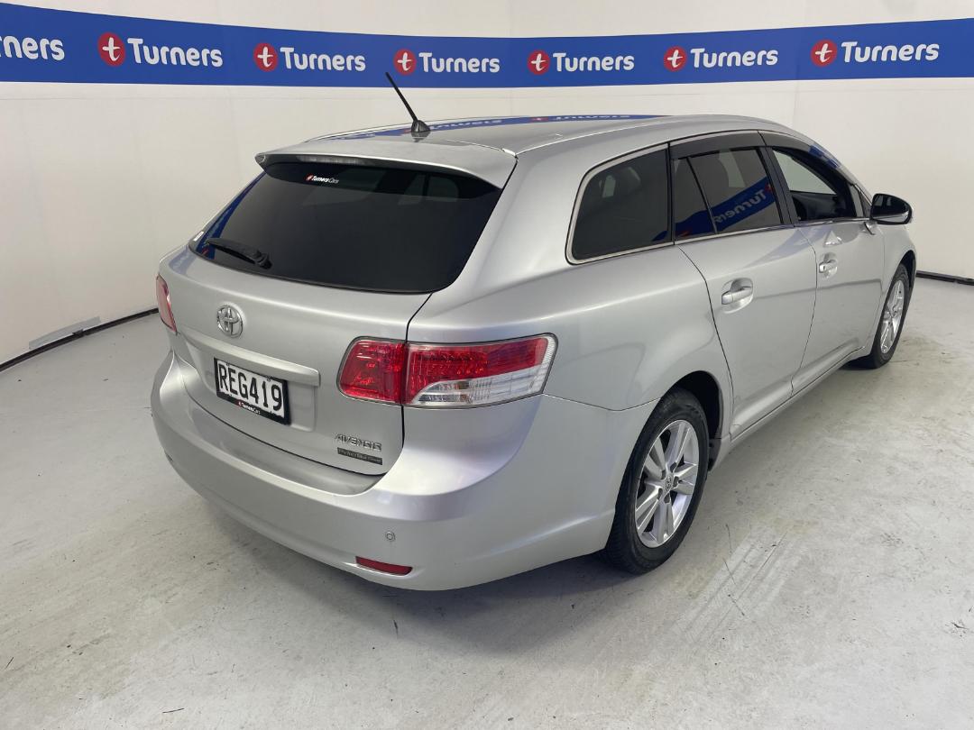 Photo '7' of Toyota Avensis Photo '7' of Toyota Avensis