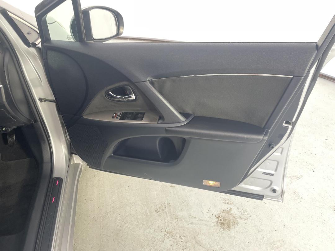 Photo '15' of Toyota Avensis Photo '15' of Toyota Avensis